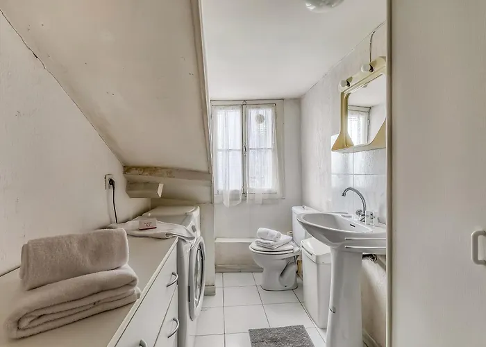 La Mansarde Bleu Azur - Happy Apartment Menton