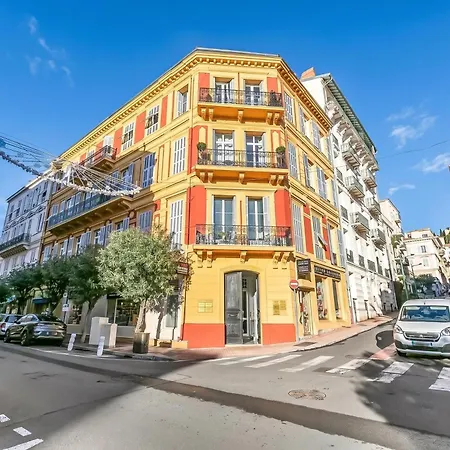 La Mansarde Bleu Azur In Historic Centre - Happy
